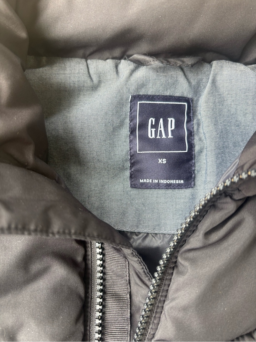 GAP Black Puffer Jacket